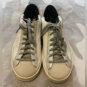P448 women’s John low top sneaker sz 39